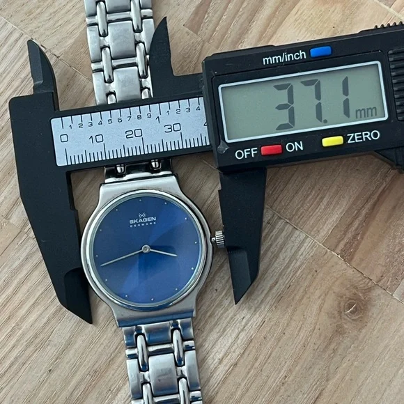 Skagen Steel Watch Blue Dial Stain Case, Bracelet, Hands, Markers